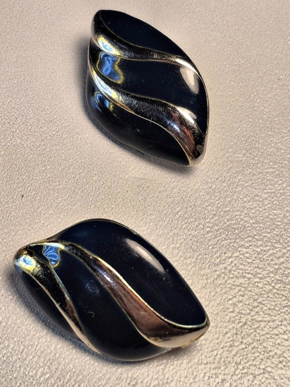 Vintage-Style Black & Gold Earrings Set